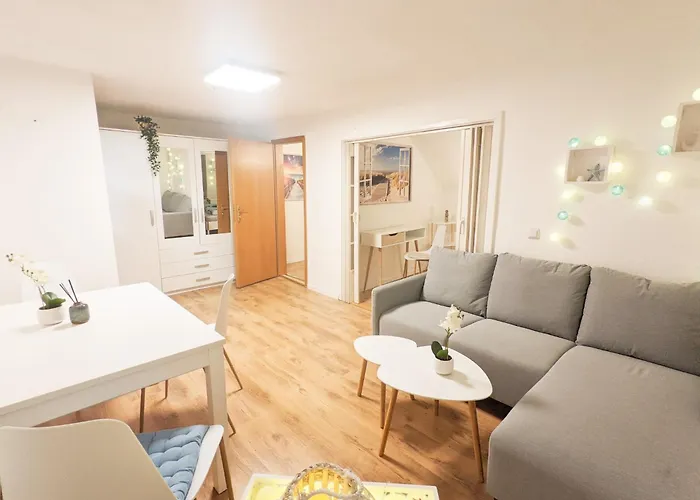 H6 -Urlaubsmagie- Wohnung Fuer 3 Mit Pool & Terrasse