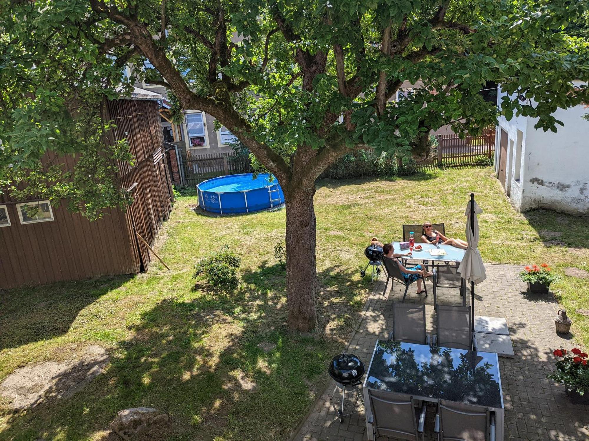 H6 -urlaubsmagie- Fuer 3 Mit Pool & Terrasse * Sebnitz