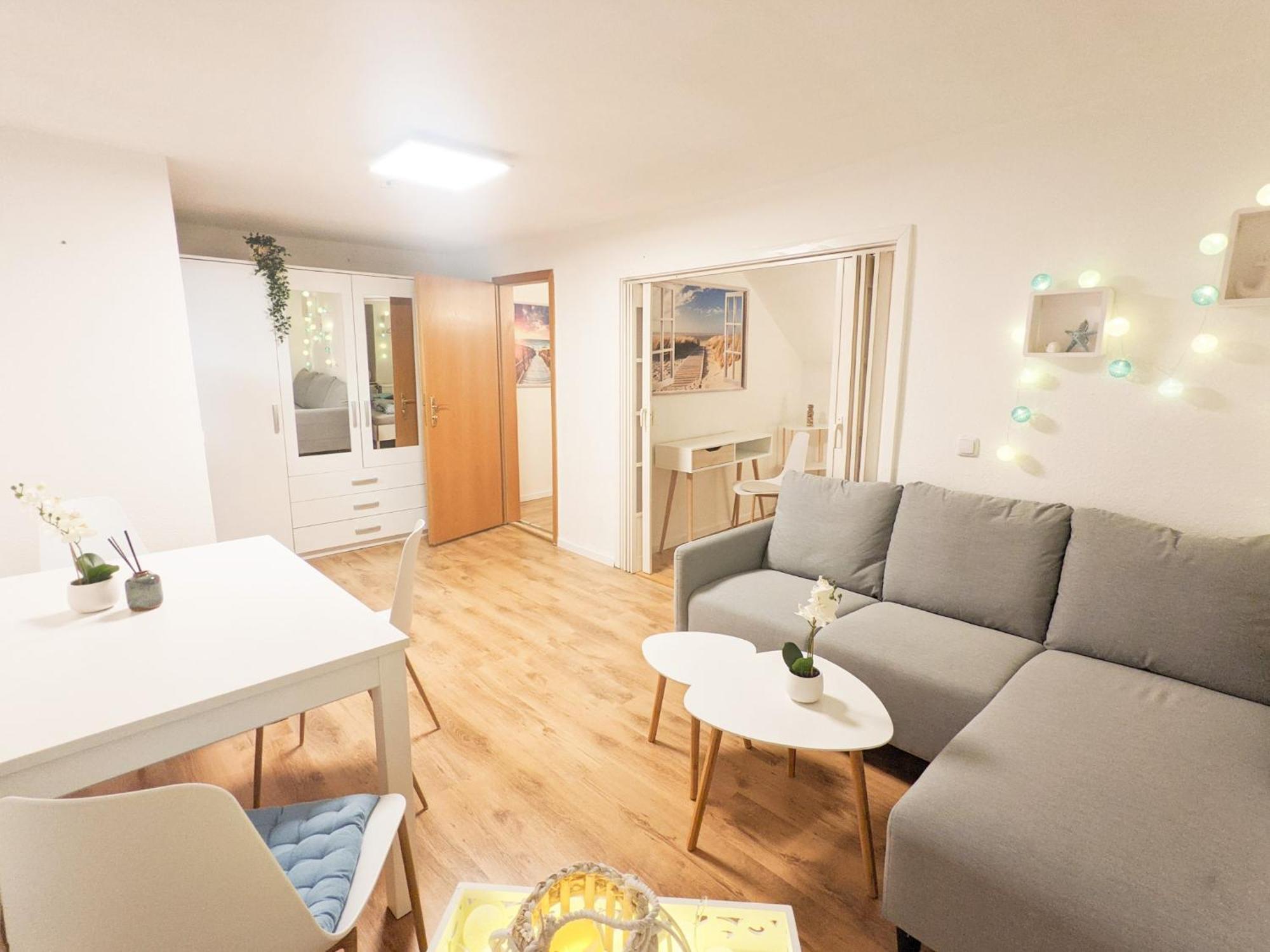 Apartment H6 -urlaubsmagie- Fuer 3 Mit Pool & Terrasse